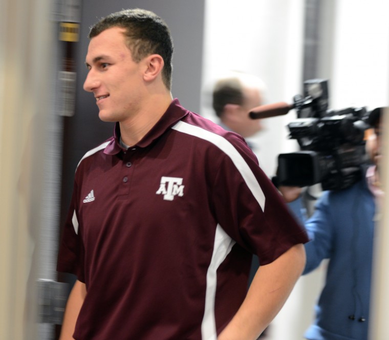 A&M QB Manziel says he's sorry for summer dustup